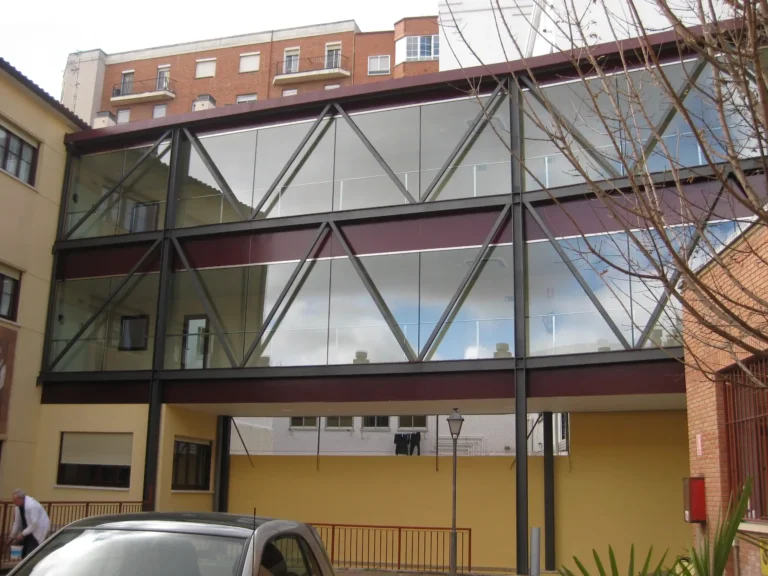 Reforma de pasillo del túnel de residencia en Valladolid