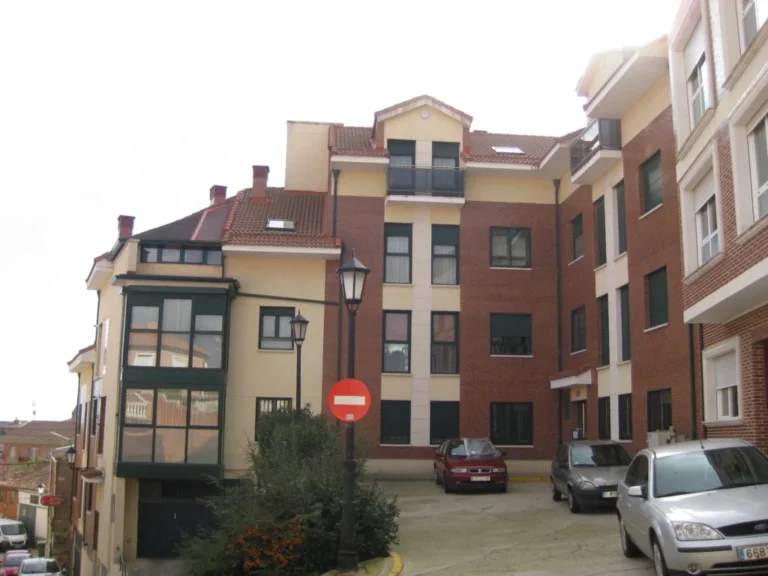 Proyectos de obra nueva en Valladolid bloque de viviendas Liebre Valladolid